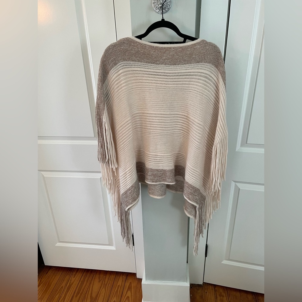 Cute boutique cream poncho